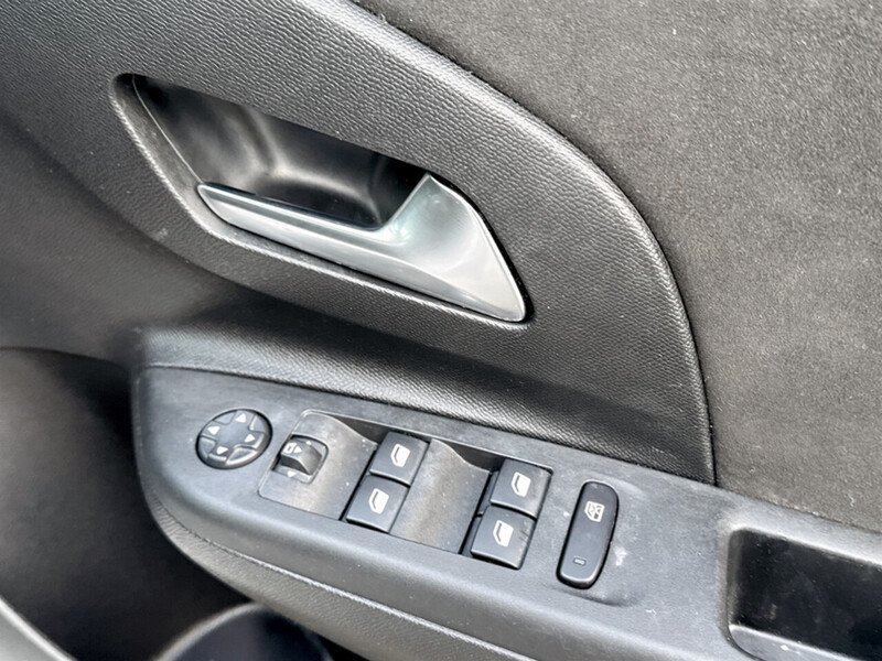 Used Vauxhall Corsa 2022 for sale - 77905982: Photo 25