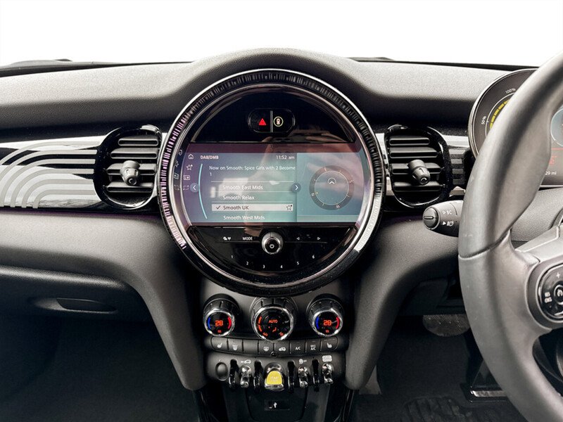 Used MINI Electric Hatch 2023 for sale - 77490693: Photo 38