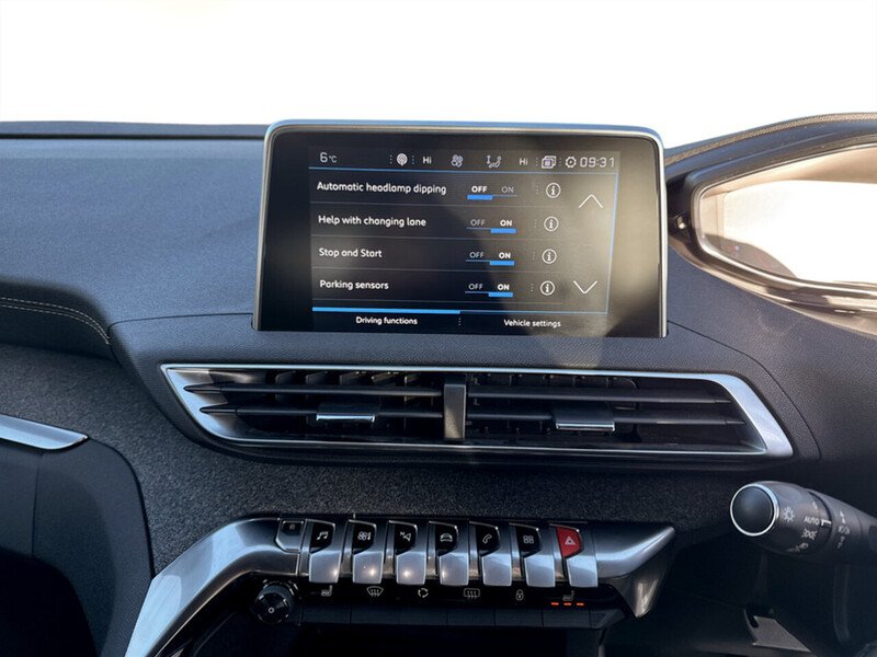 Used Peugeot 3008 2019 for sale - 76346045: Photo 17