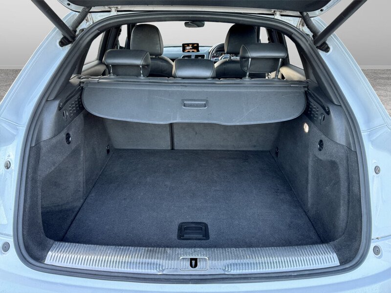 Used Audi Q3 2018 for sale - 76694302: Photo 13