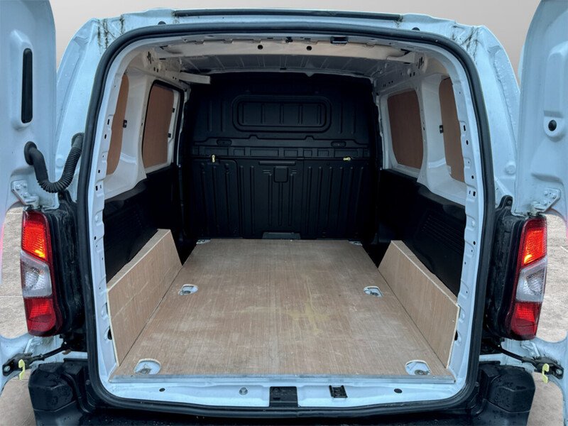 Used Peugeot Partner 2023 for sale - 76694328: Photo 18