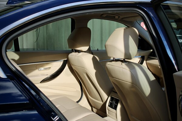 Used BMW 3 Series 2015 for sale - 73179184: Photo 32