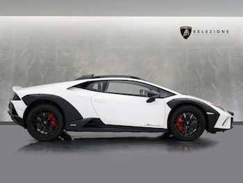 Used Lamborghini Huracan 2024 for sale - 78627604: Photo