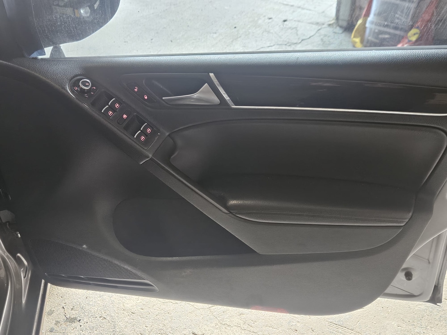 Used Volkswagen Golf 2011 for sale - 78024611: Photo 10