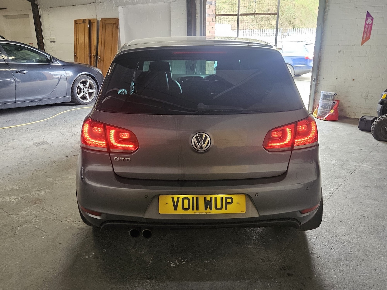 Used Volkswagen Golf 2011 for sale - 78024611: Photo 6