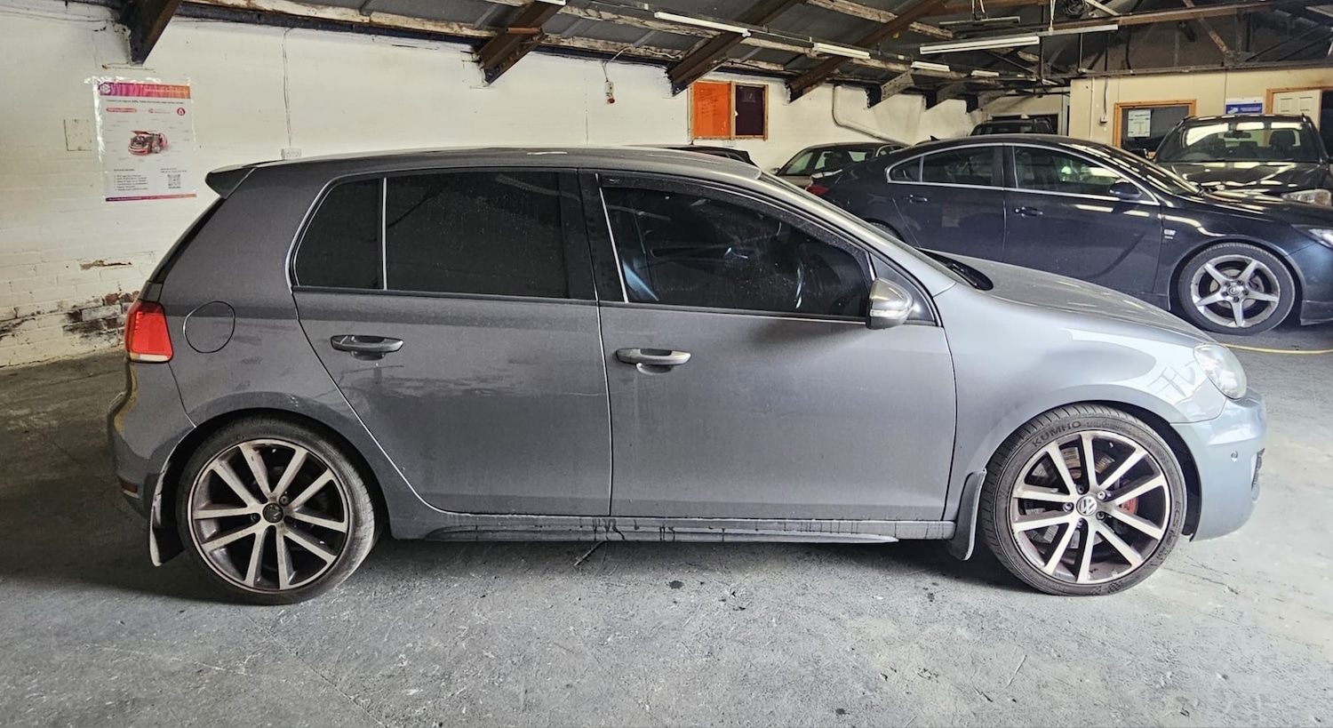 Used Volkswagen Golf 2011 for sale - 78024611: Photo 9