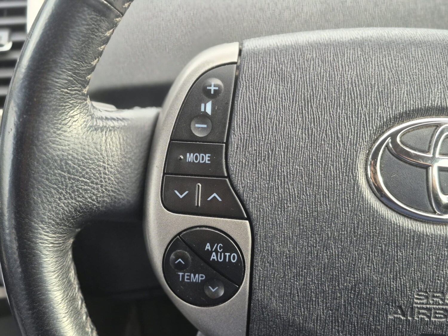 Used Toyota Prius 2006 for sale - 77392712: Photo 22