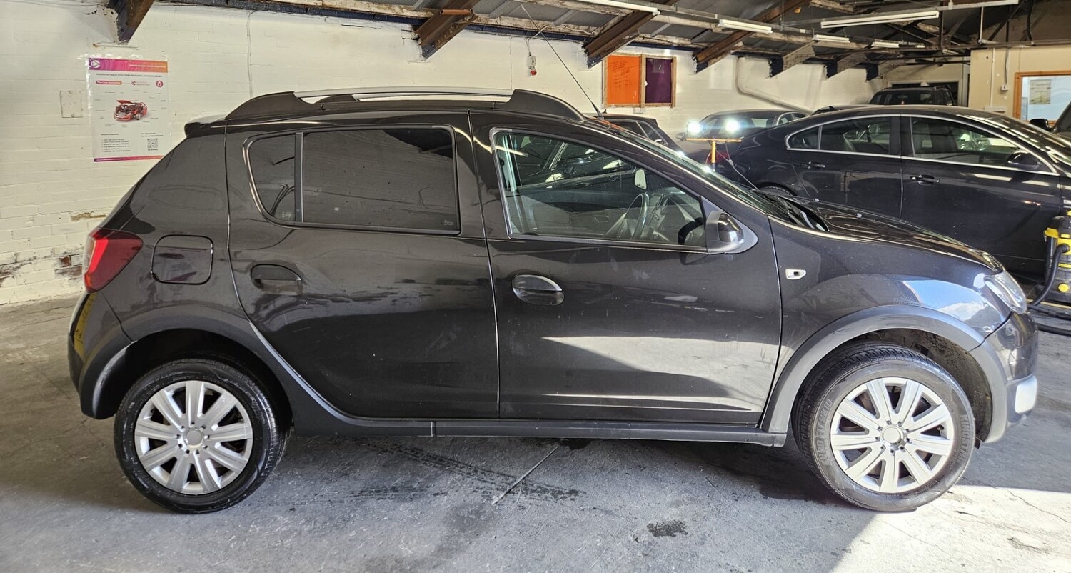 Used Dacia Sandero Stepway 2014 for sale - 78025522: Photo 12