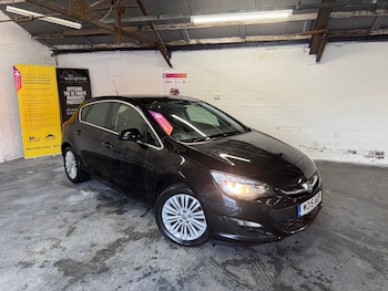 Vauxhall Astra feature image