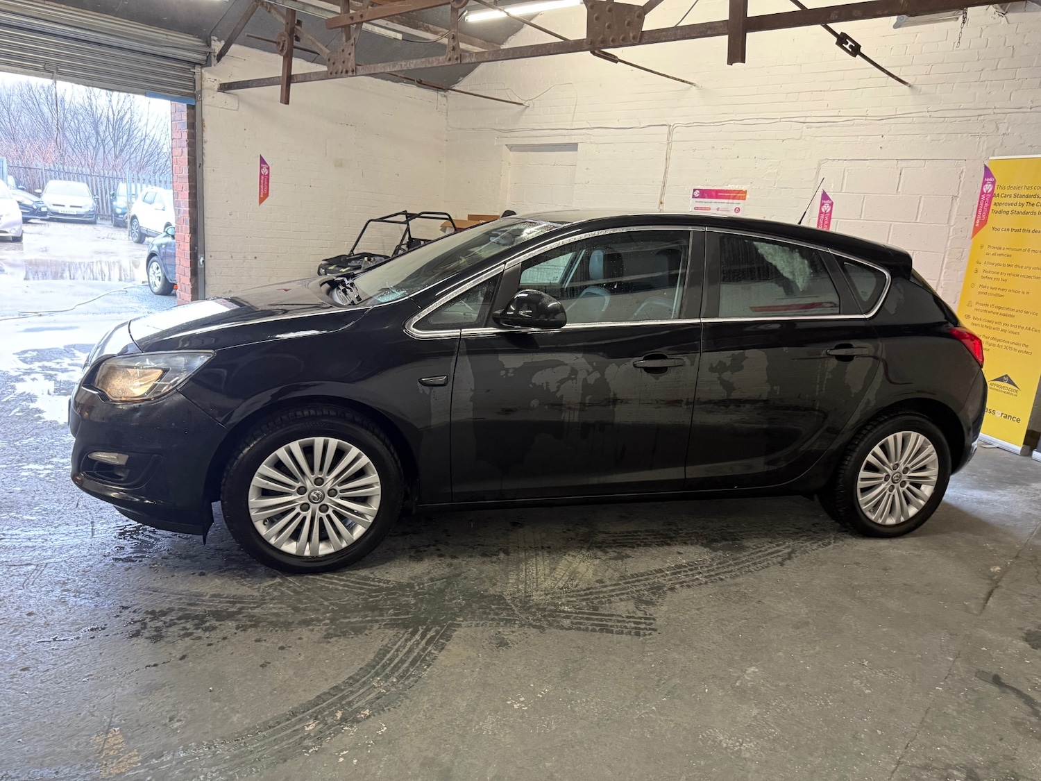 Used Vauxhall Astra 2015 for sale - 77475497: Photo 7