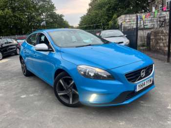 Used Volvo V40 2014 for sale - 74898573: Photo
