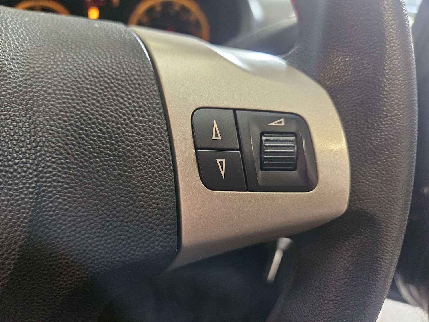 Used Vauxhall Corsa 2009 for sale - 77141023: Photo 14