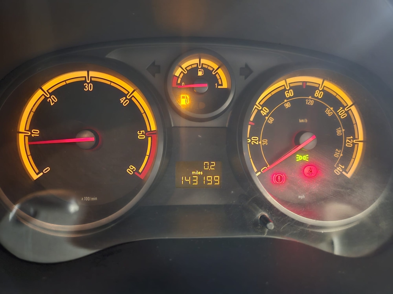 Used Vauxhall Corsa 2009 for sale - 77141023: Photo 21