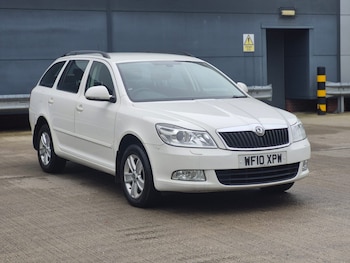 Used Skoda Octavia 2010 for sale - 77028393: Photo