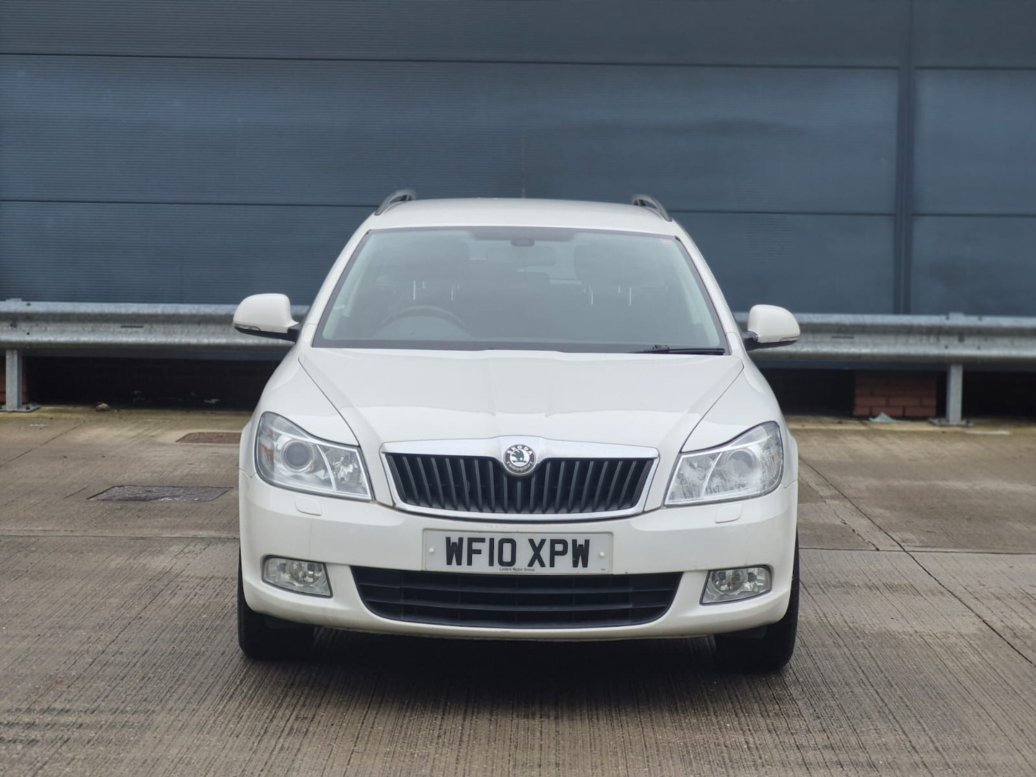 Used Skoda Octavia 2010 for sale - 77028393: Photo 2
