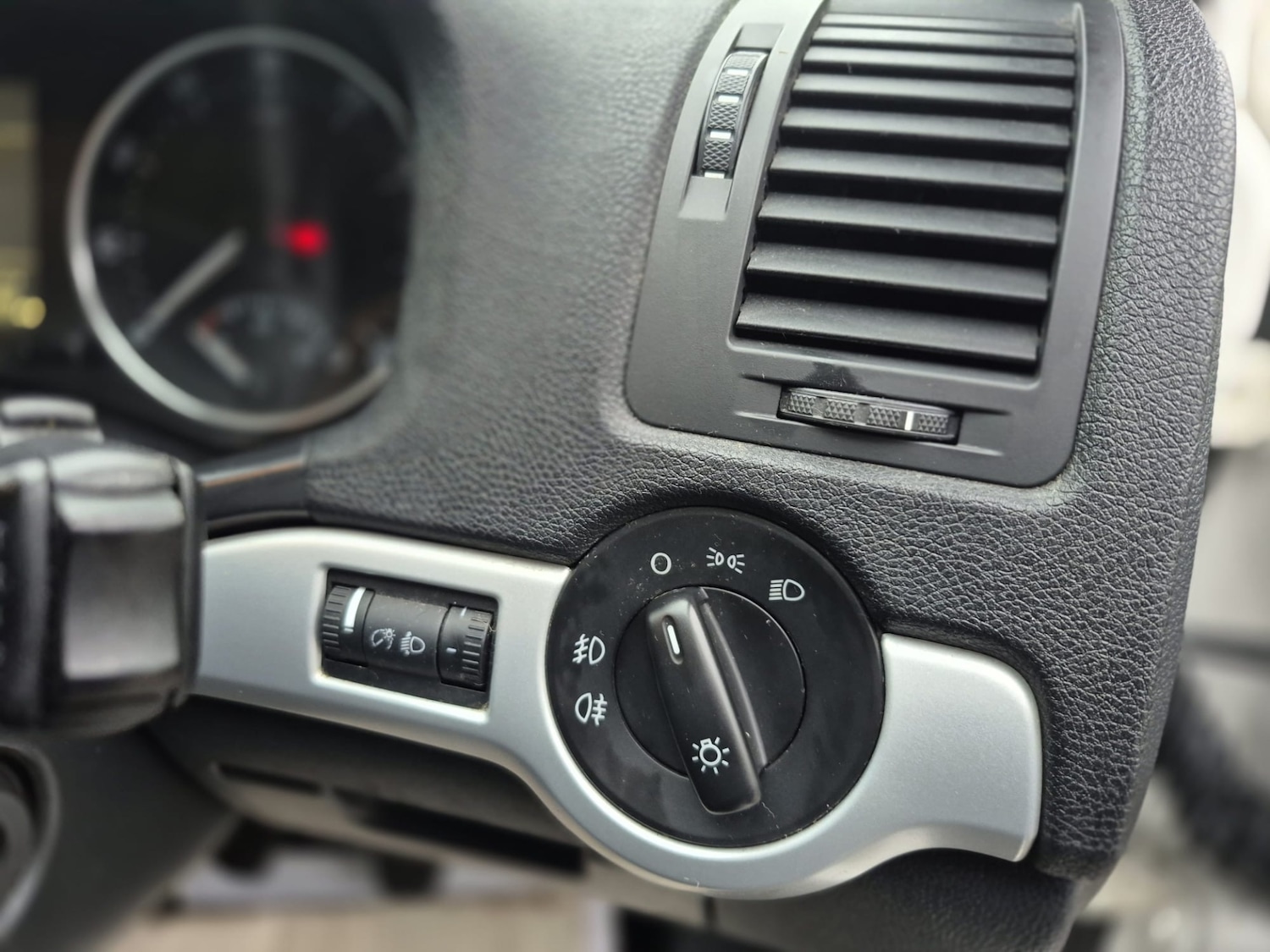 Used Skoda Octavia 2010 for sale - 77028393: Photo 38