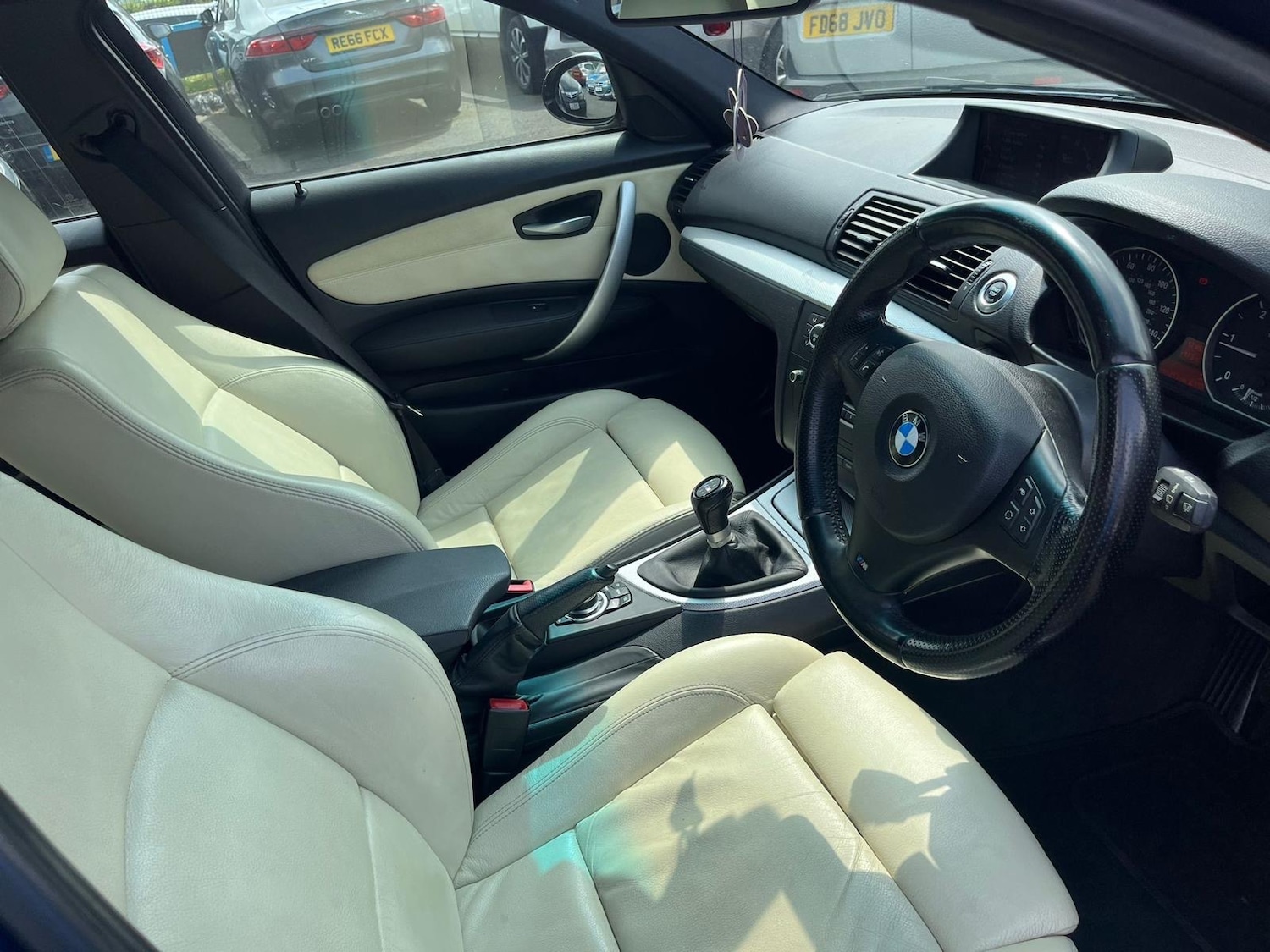 Used BMW 1 Series 2009 for sale - 77118835: Photo 12