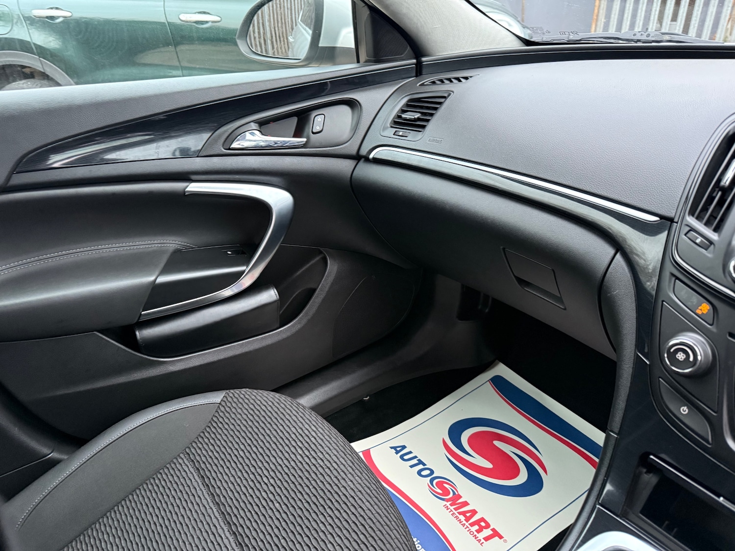 Used Vauxhall Insignia 2014 for sale - 77058449: Photo 27