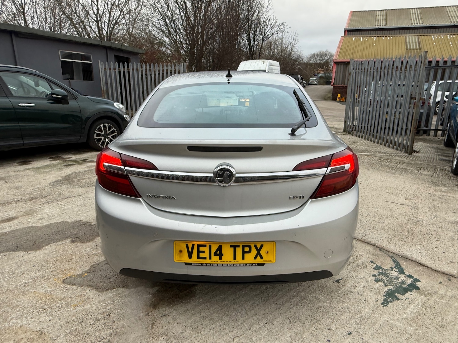 Used Vauxhall Insignia 2014 for sale - 77058449: Photo 8