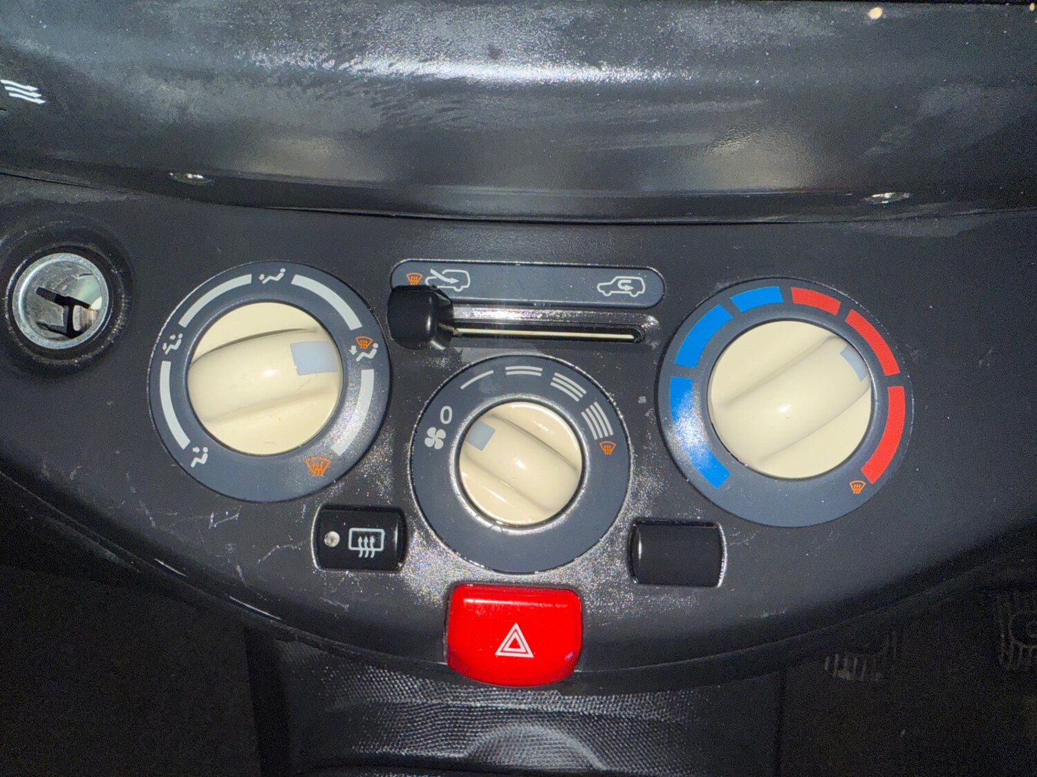 Used Nissan Micra 2004 for sale - 78056788: Photo 15