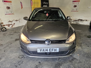 Used Volkswagen Golf 2014 for sale - 77165158: Photo