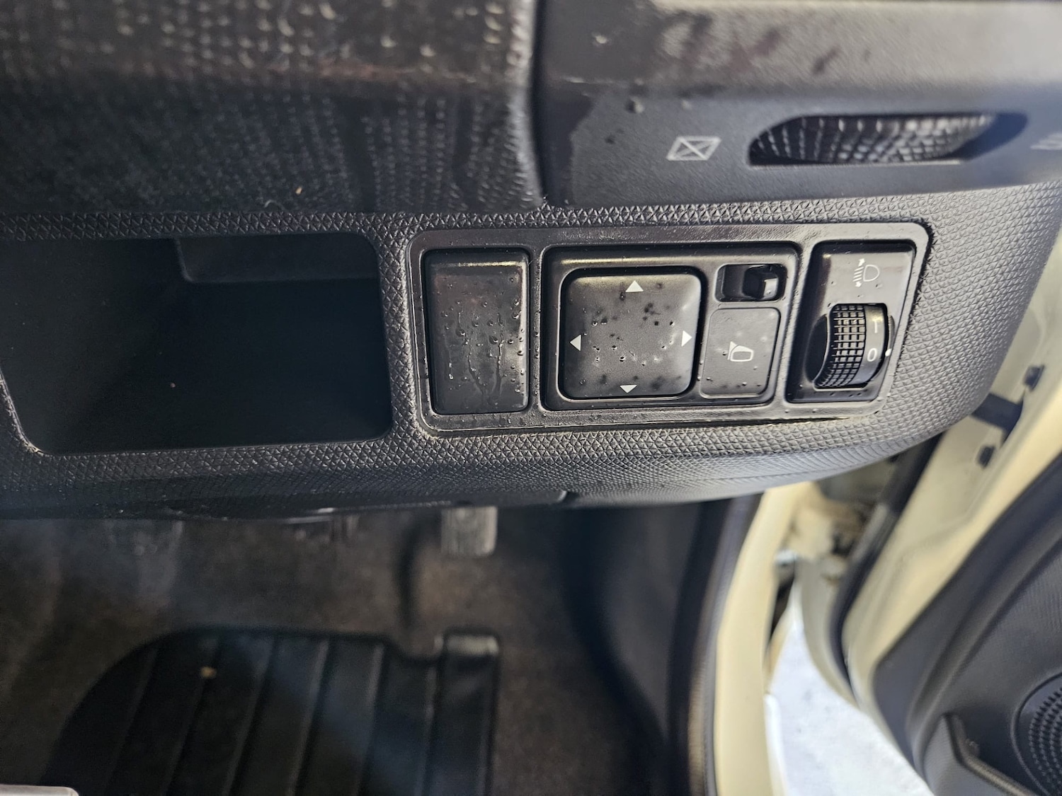 Used Nissan Micra 2010 for sale - 77141036: Photo 15