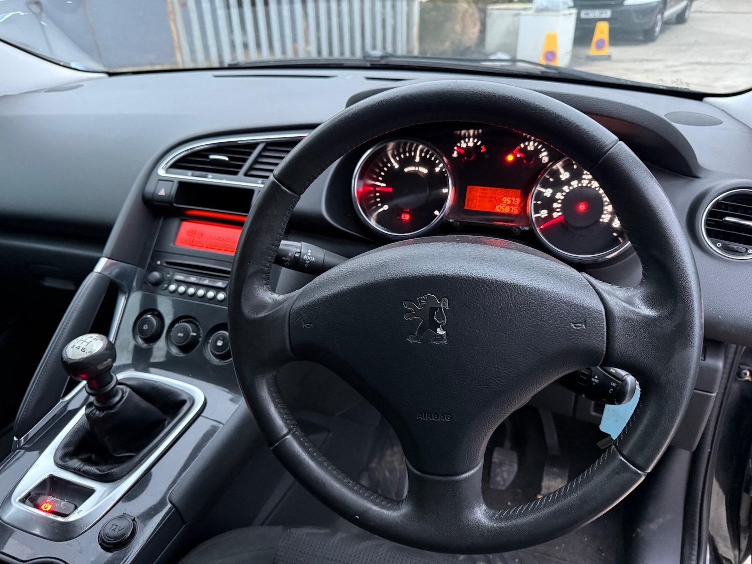 Used Peugeot 3008 2013 for sale - 77058443: Photo 12