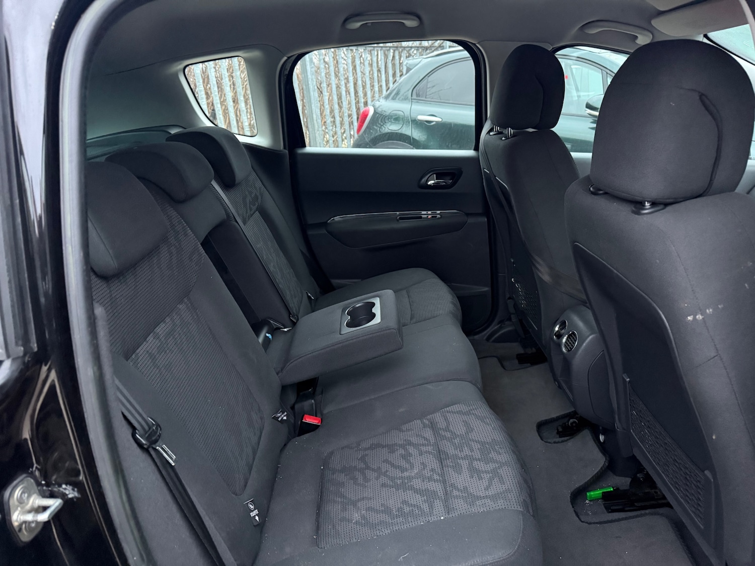 Used Peugeot 3008 2013 for sale - 77058443: Photo 9