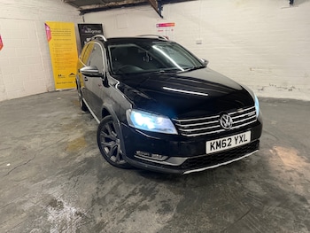 Used Volkswagen Passat 2013 for sale - 77165154: Photo