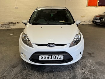 Used Ford Fiesta 2010 for sale - 77304041: Photo