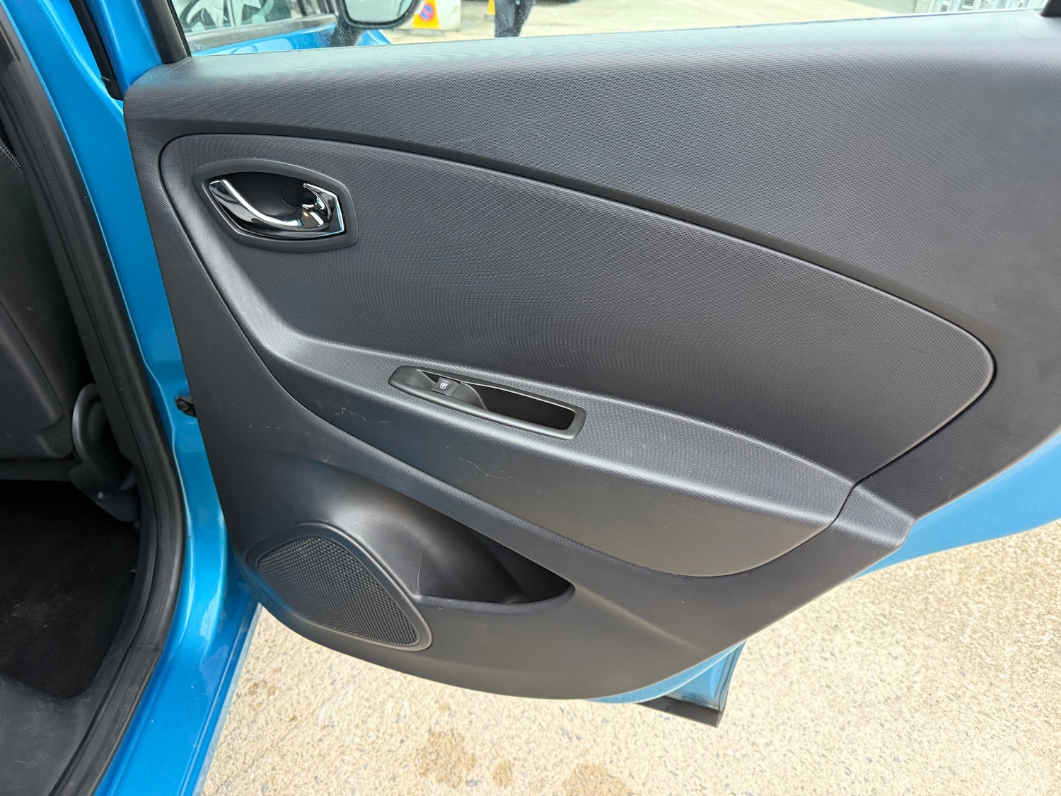 Used Renault Captur 2014 for sale - 77058454: Photo 15