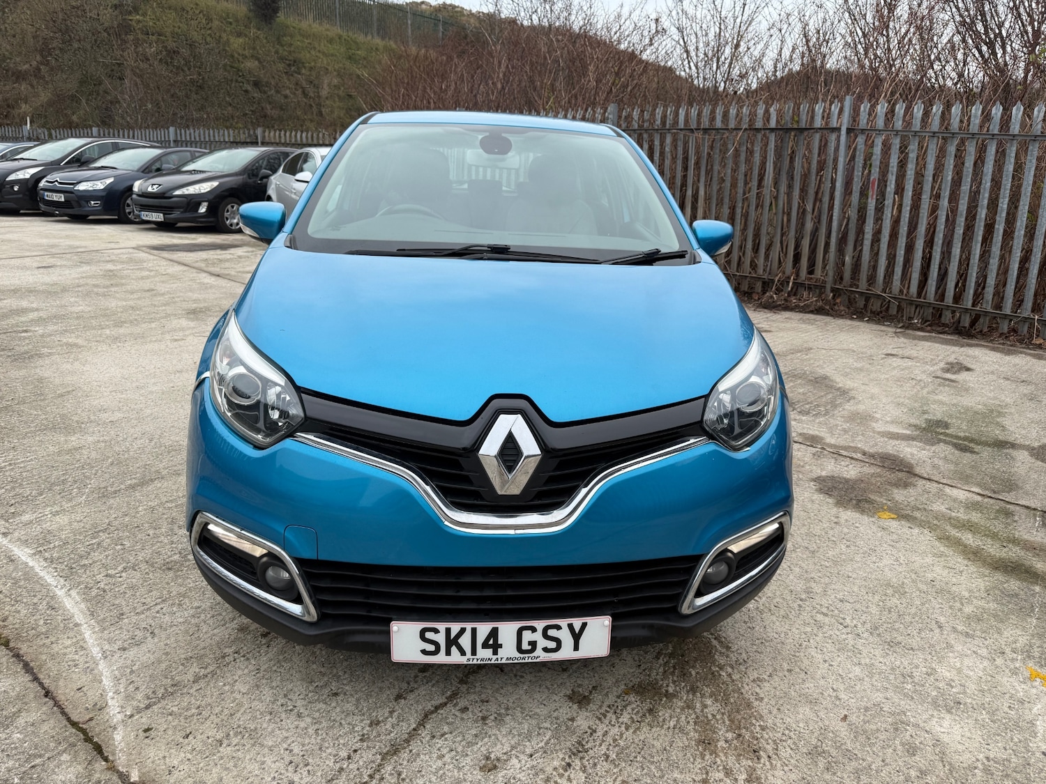 Used Renault Captur 2014 for sale - 77058454: Photo 4