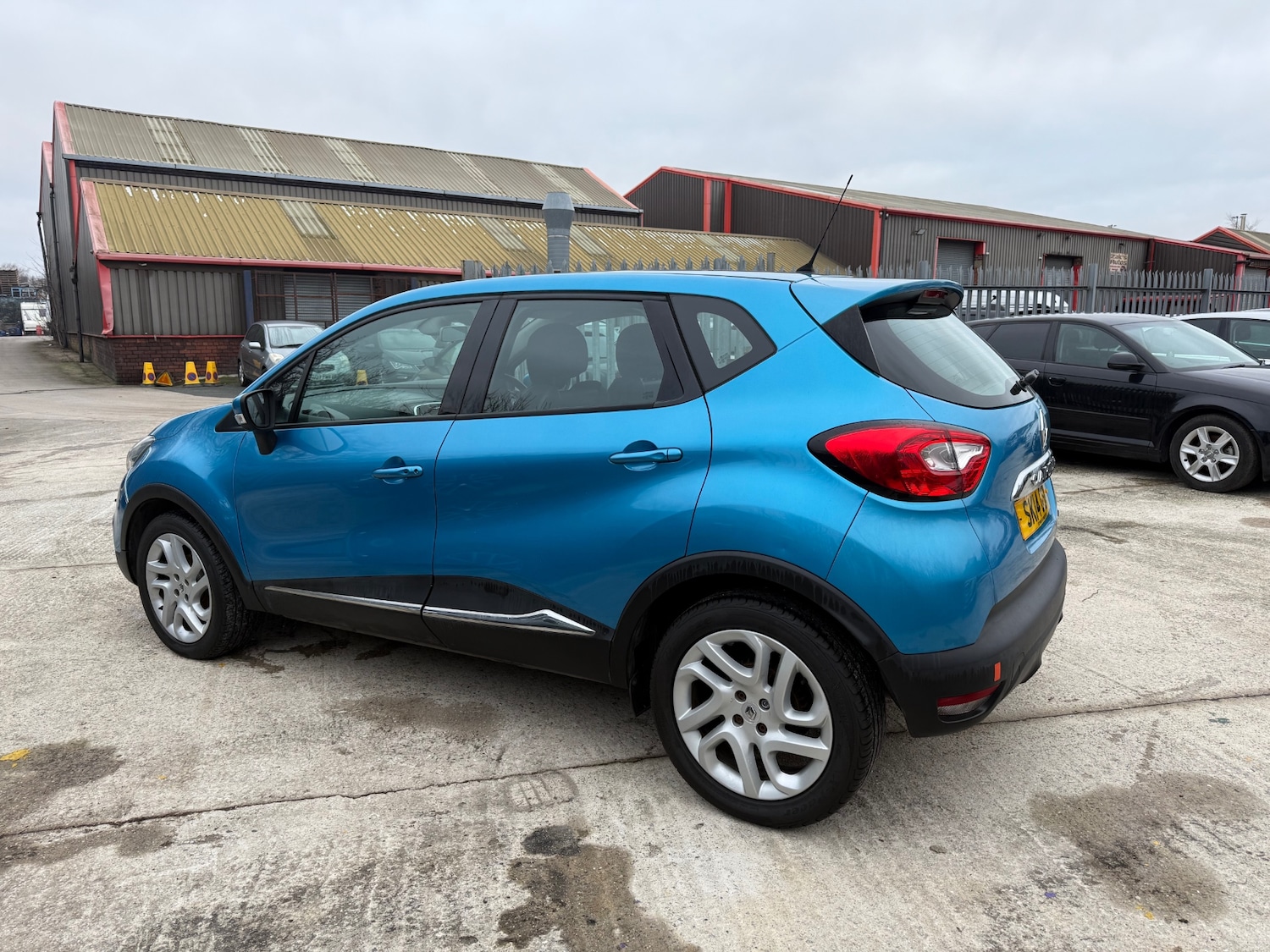 Used Renault Captur 2014 for sale - 77058454: Photo 7
