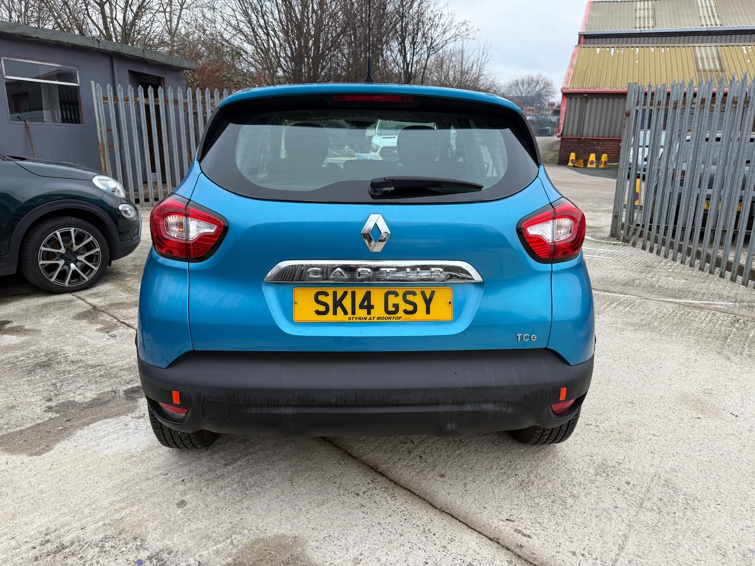 Used Renault Captur 2014 for sale - 77058454: Photo 8