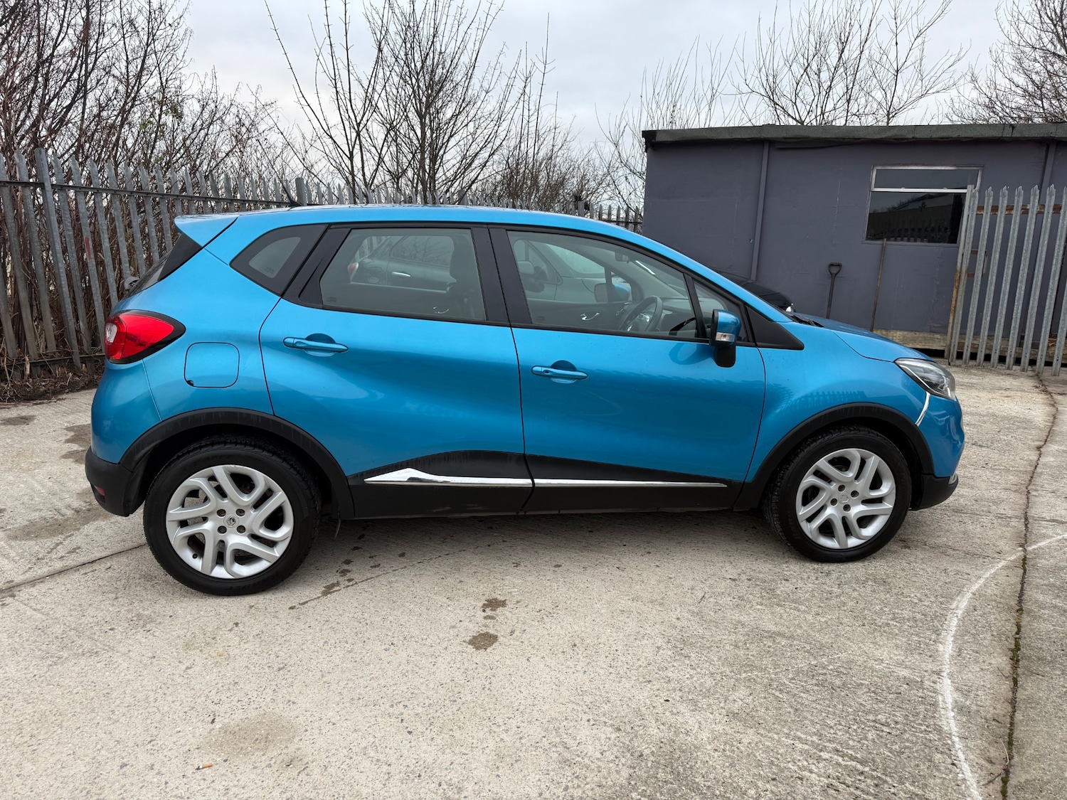 Used Renault Captur 2014 for sale - 77058454: Photo 9
