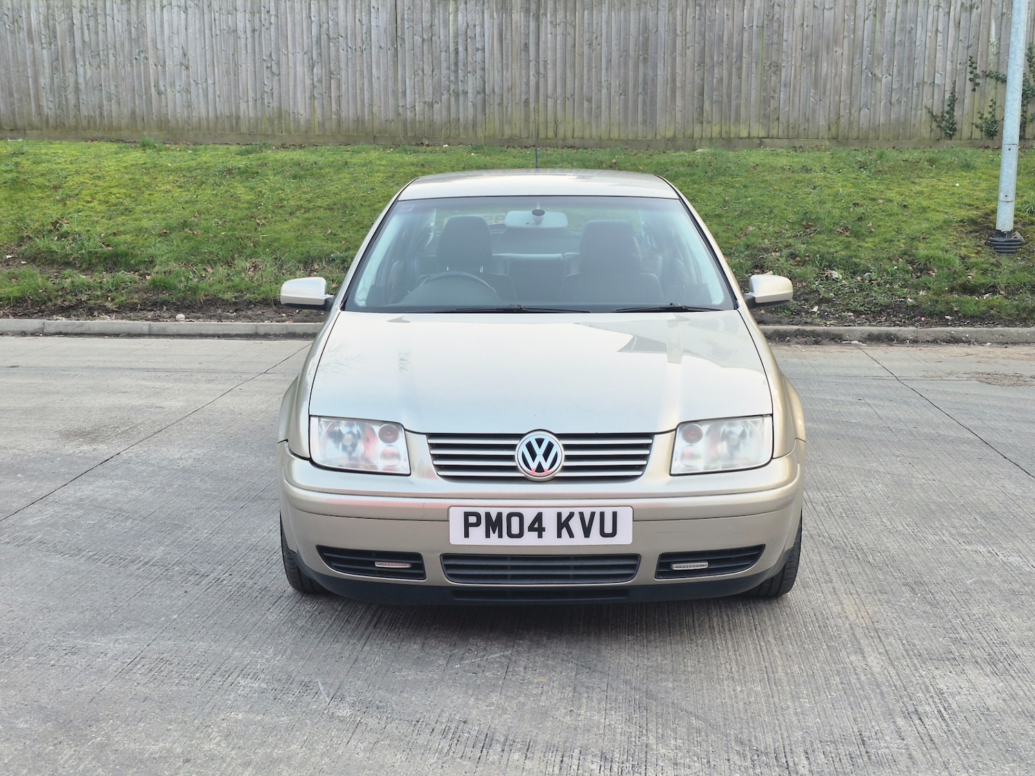Used Volkswagen Bora 2004 for sale - 77766826: Photo 2