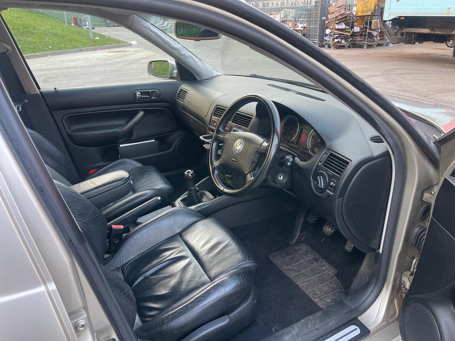 Used Volkswagen Bora 2004 for sale - 77766826: Photo 27