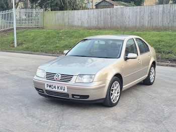 Used Volkswagen Bora 2004 for sale - 77766826: Photo