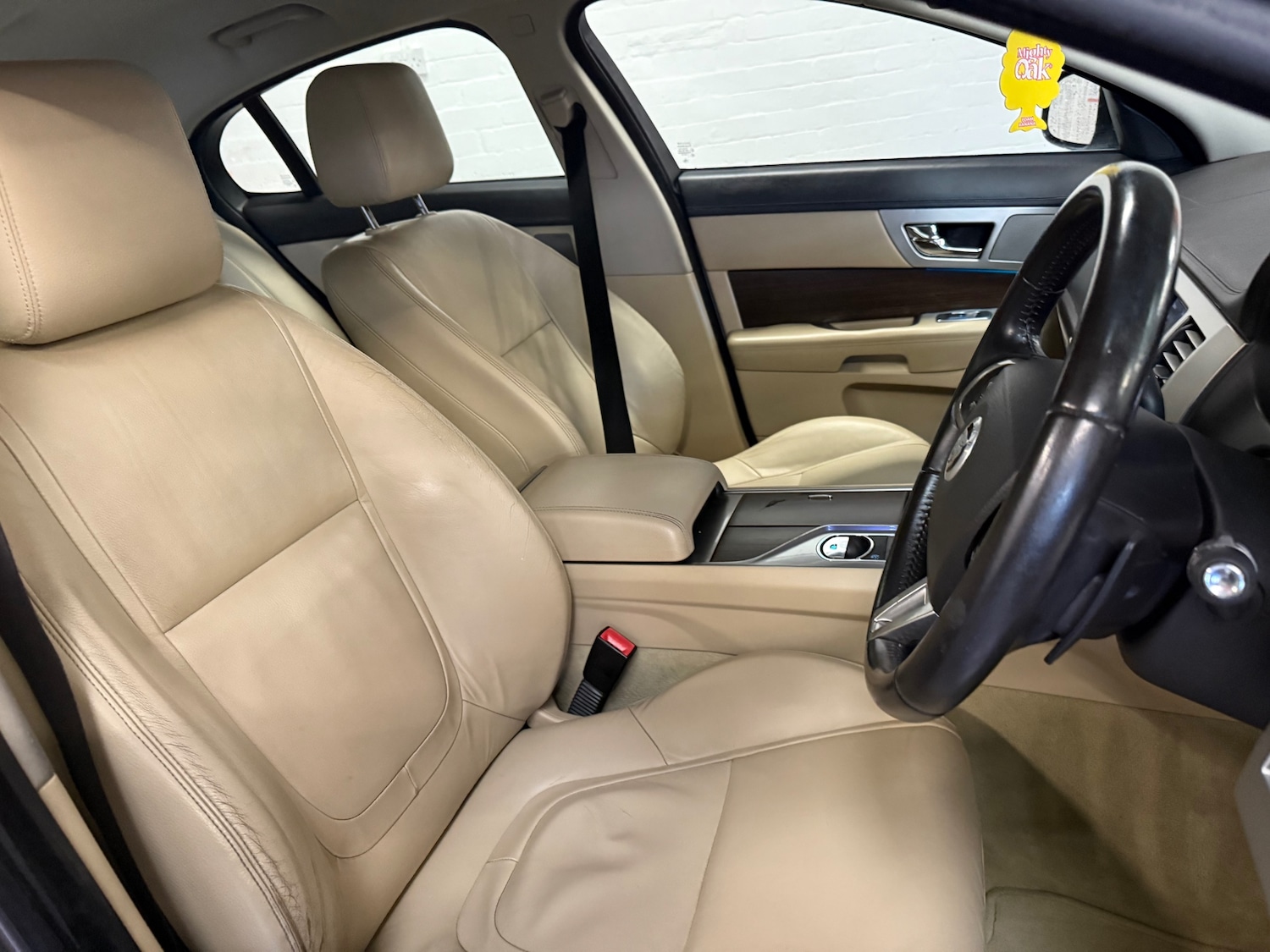 Used Jaguar XF 2011 for sale - 77505545: Photo 12