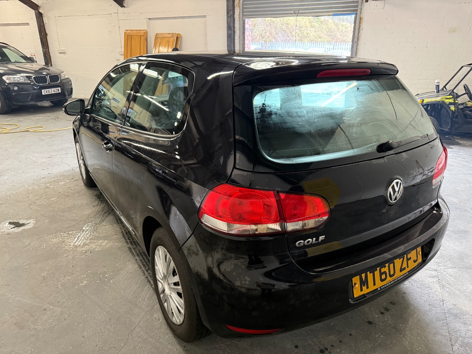 Used Volkswagen Golf 2011 for sale - 77141030: Photo 6