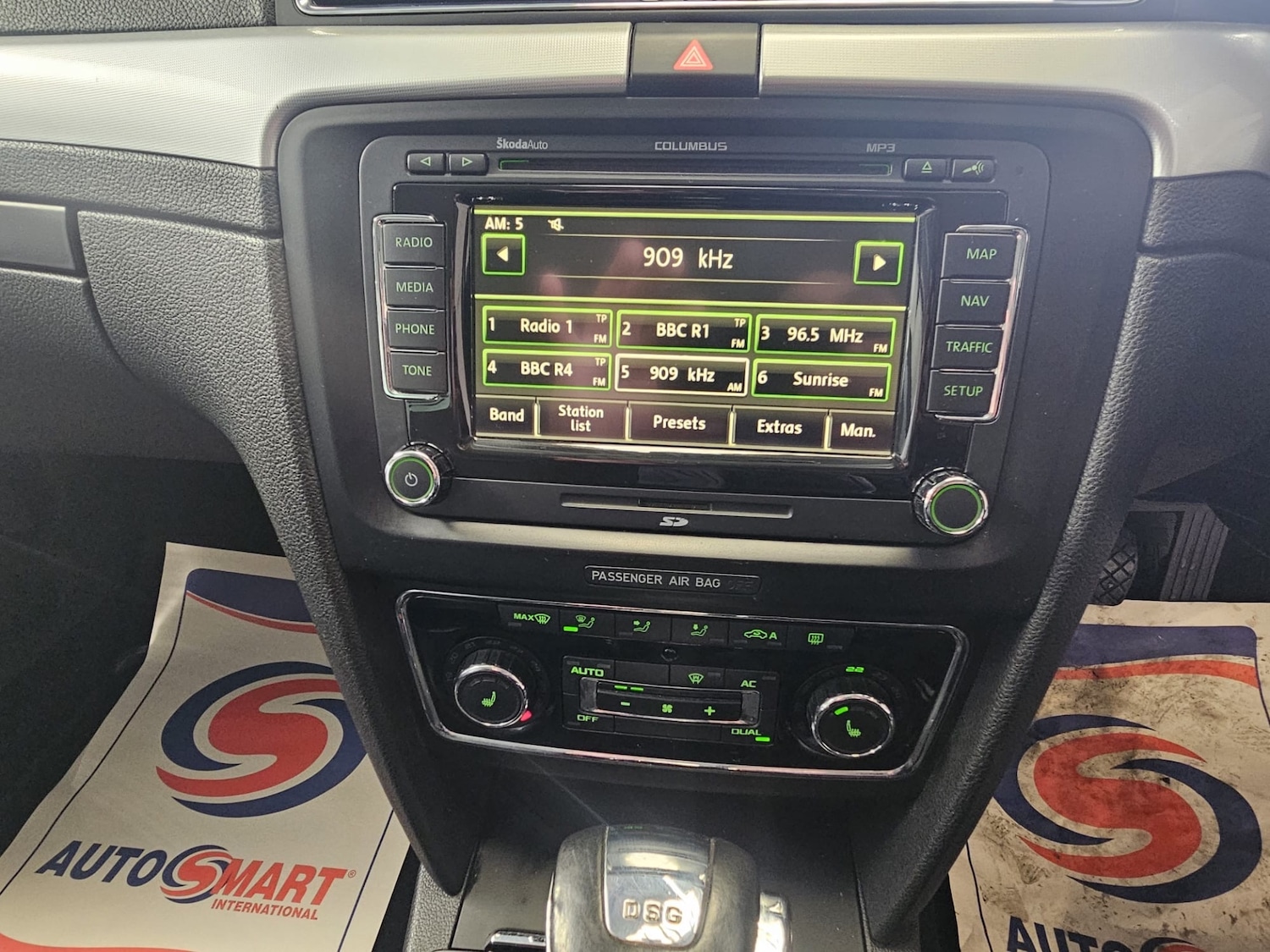 Used Skoda Superb 2010 for sale - 78056842: Photo 12