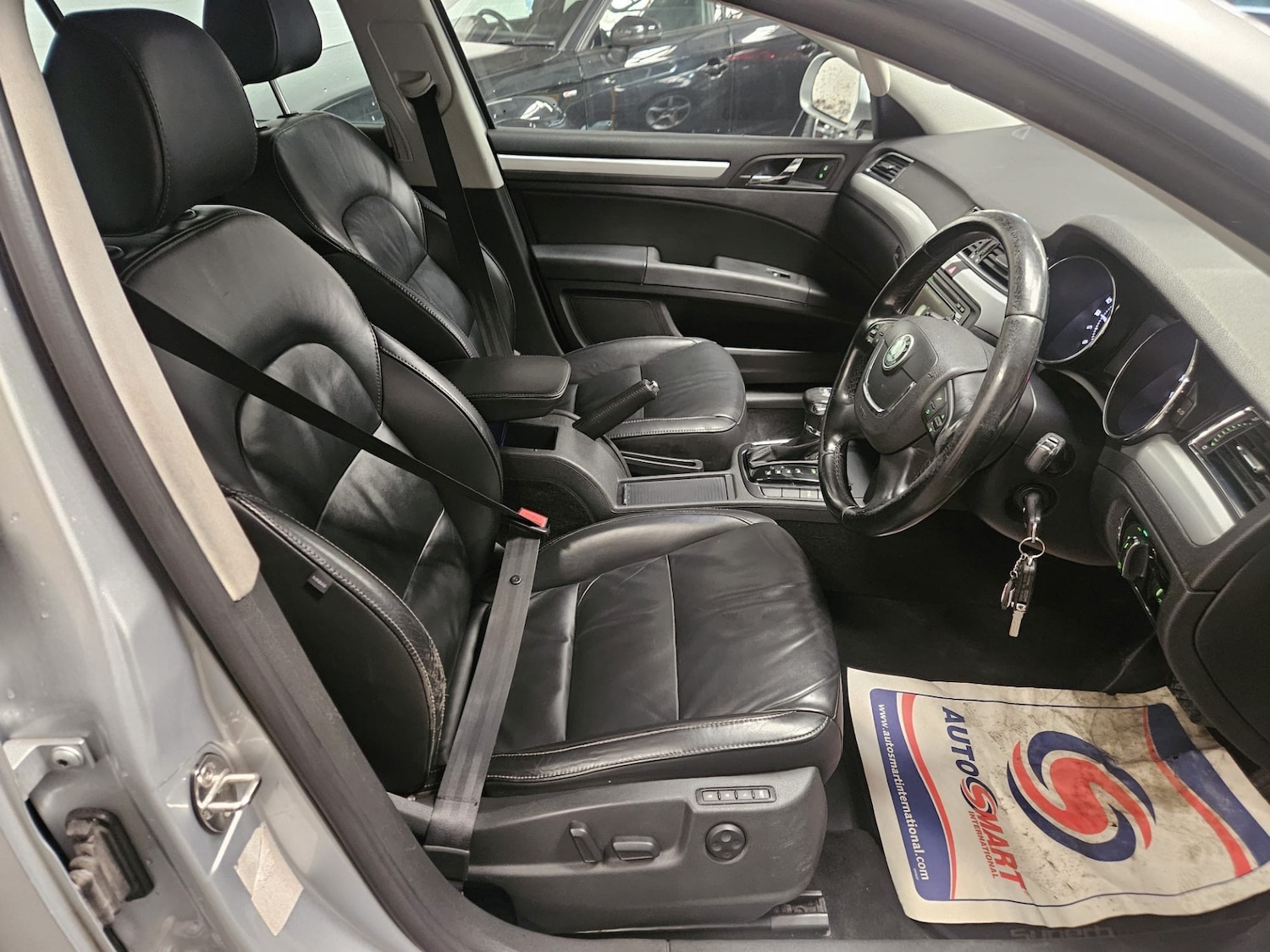 Used Skoda Superb 2010 for sale - 78056842: Photo 5