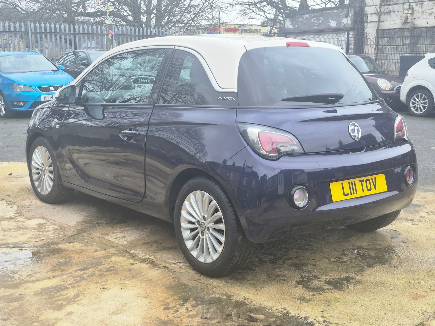 Used Vauxhall ADAM 2013 for sale - 77902045: Photo 5