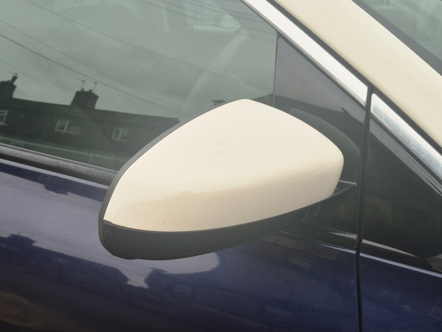 Used Vauxhall ADAM 2013 for sale - 77902045: Photo 8