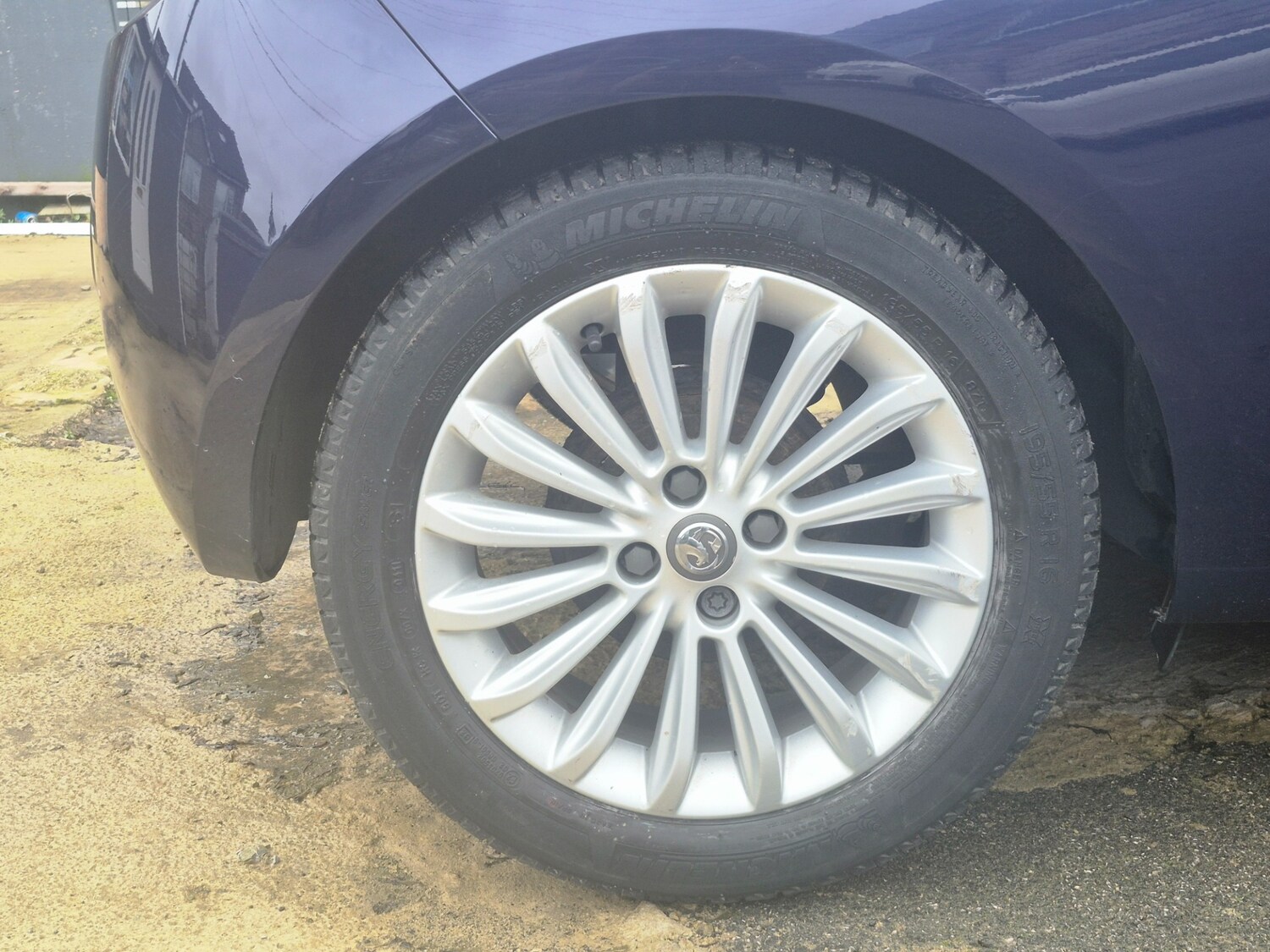 Used Vauxhall ADAM 2013 for sale - 77902045: Photo 9