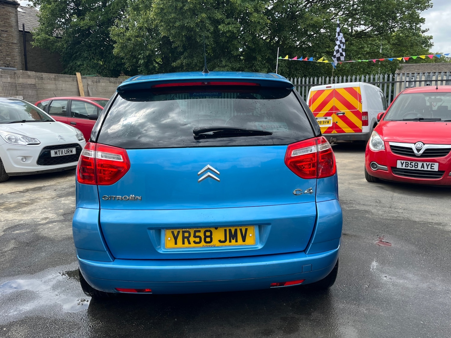 Vehicle 6