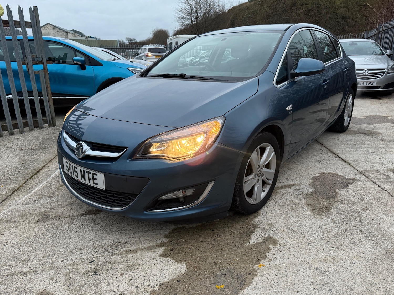 Used Vauxhall Astra 2015 for sale - 77058439: Photo 5