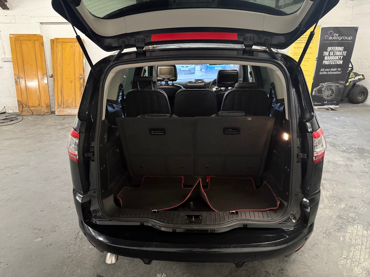 Used Ford S-Max 2014 for sale - 77141037: Photo 8