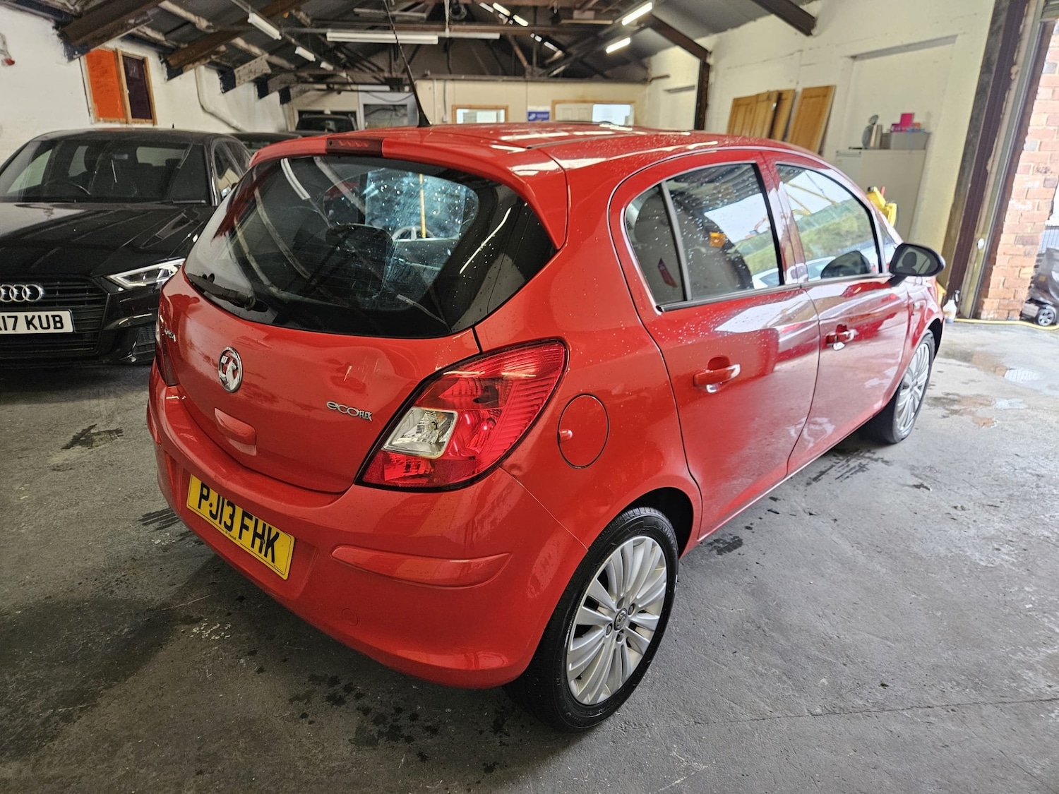 Used Vauxhall Corsa 2013 for sale - 78025606: Photo 9