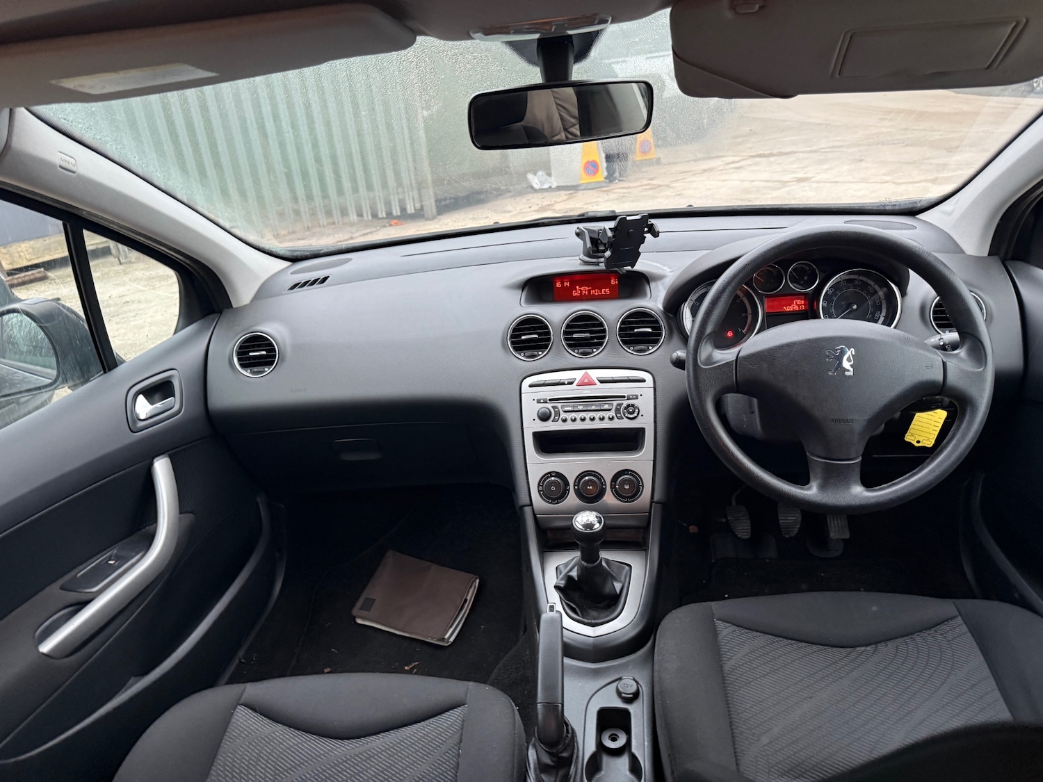 Used Peugeot 308 2009 for sale - 77058447: Photo 15